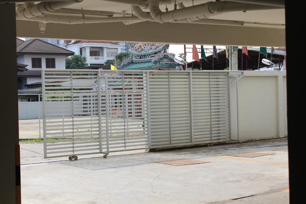 Utd Apartments Sukhumvit Ban Khlong Nang Li Екстер'єр фото