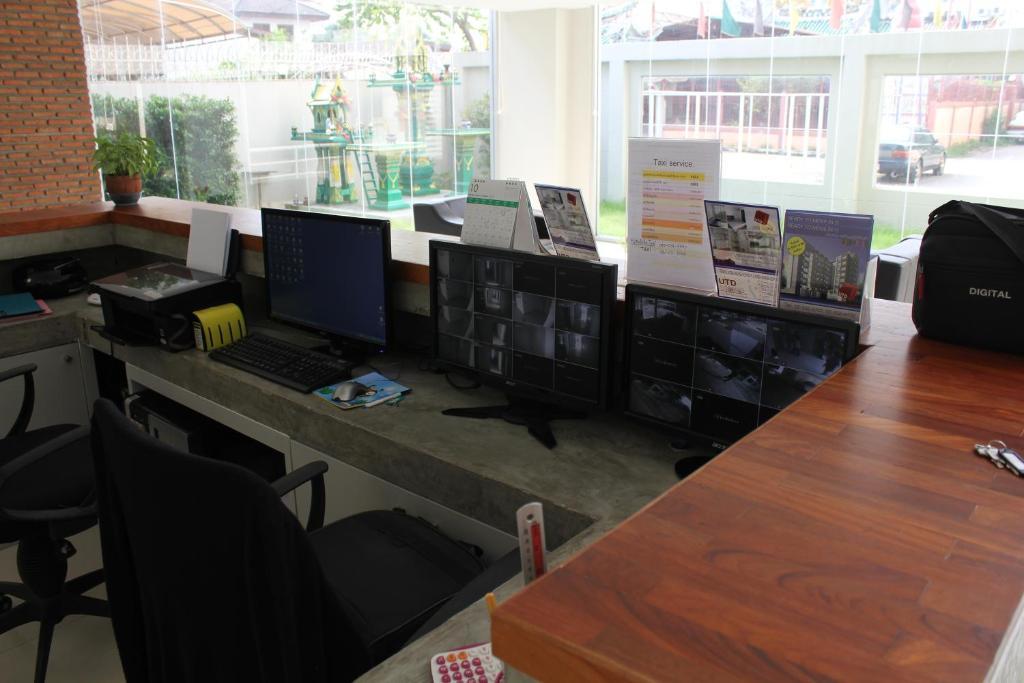 Utd Apartments Sukhumvit Ban Khlong Nang Li Екстер'єр фото