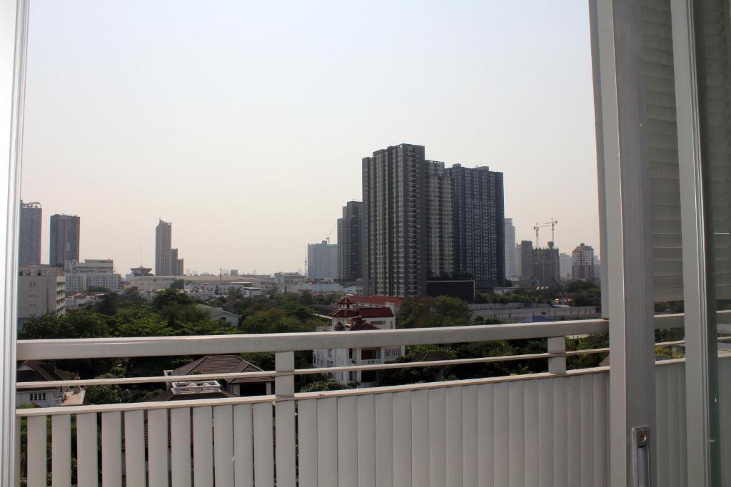 Utd Apartments Sukhumvit Ban Khlong Nang Li Номер фото